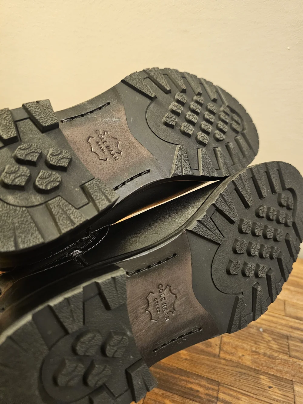 Cole Haan Black Leather Chukka Boots